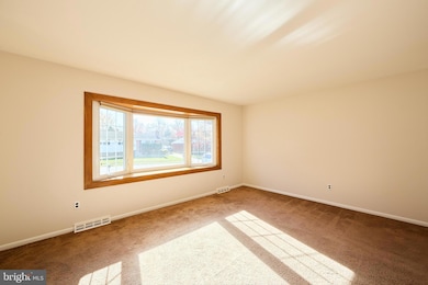 914 Quail Ln, Newark, DE 19711 - photo 4