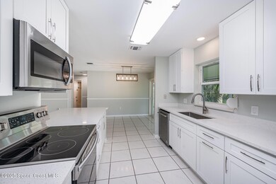 Soft Close Cabinets & Drawers