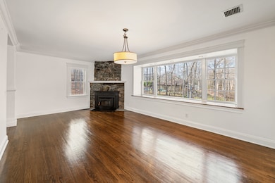 25 Wolfpits Rd, Bethel, CT 06801 - photo 4