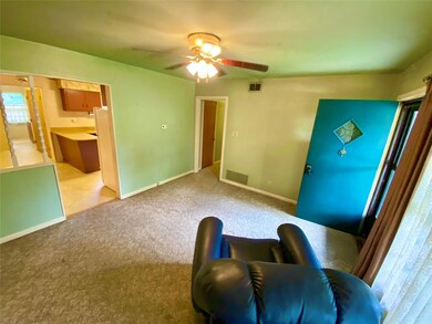 336 Boyd Loop, Bonham, TX 75418 - photo 6