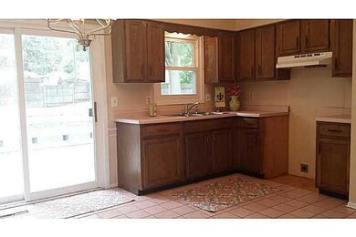 Kitchen. enough space for a good size table.