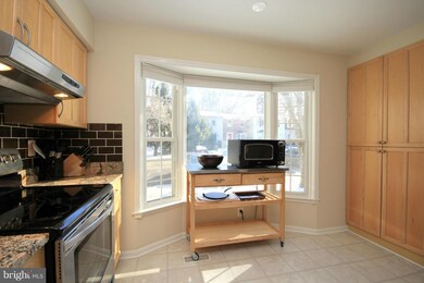 10303 Pond Spice Terrace, Burke, VA 22015 - photo 5