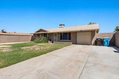 2955 N 89th Ave-3