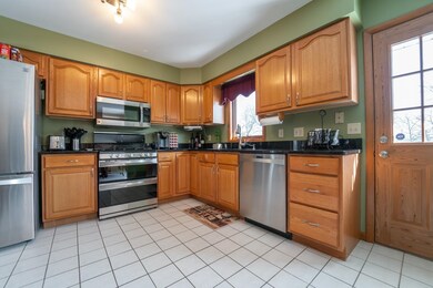 2713 Morningside Dr, Crown Point, IN 46307 - photo 6