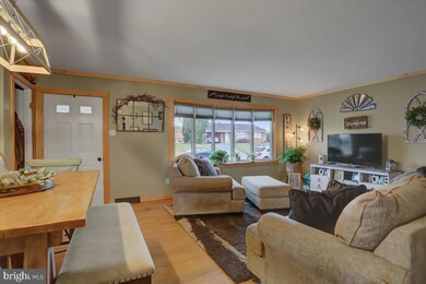 313 Reservoir Ave, Waynesboro, PA 17268 - photo 5