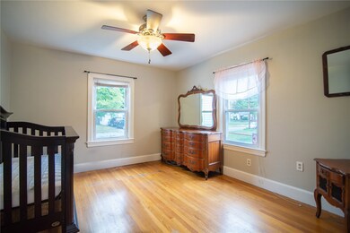 199 Whittier Rd, Pawtucket, RI 02861 - photo 7