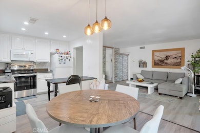 291 Sequoia Ct unit 13, Thousand Oaks, CA 91360 - photo 7