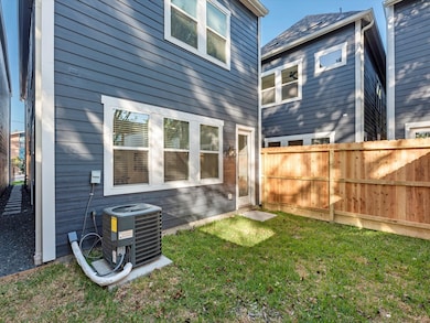 4785 Summit St, Houston, TX 77018 - photo 6