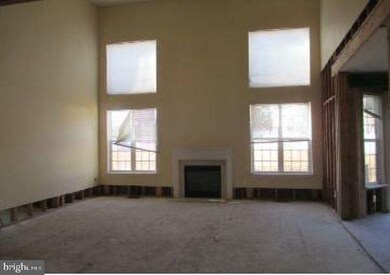 13602 Royal Ct, Laurel, MD 20708 - photo 7