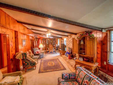 8655 Buckskin Dr, Boerne, TX 78006 - photo 4