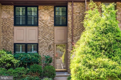 2022 Headlands Cir, Reston, VA 20191 - photo 3