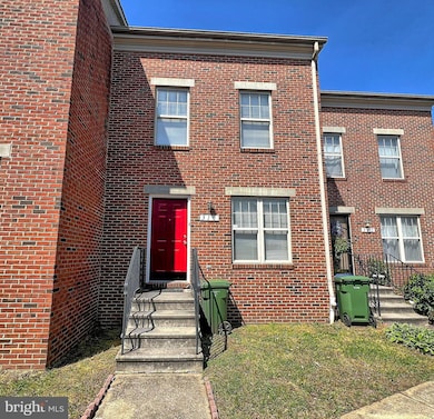 310 N Fremont Ave, Baltimore, MD 21201 - photo 2