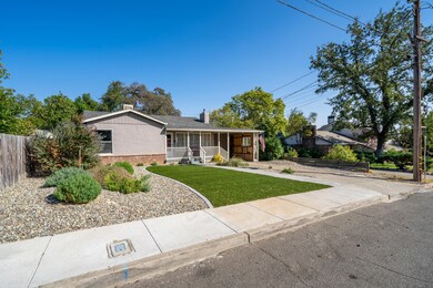 2035 Walnut Ave-3