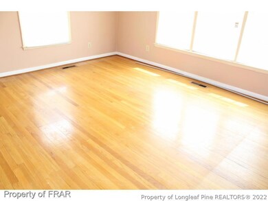 215 Ingleside Dr, Fayetteville, NC 28303 - photo 5