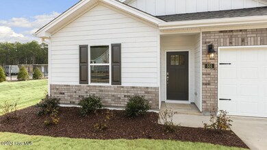 dr-horton-south-pinehurst-lot-25-006