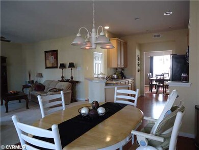 Exterior Front - View from Florida Room to Eat-in 