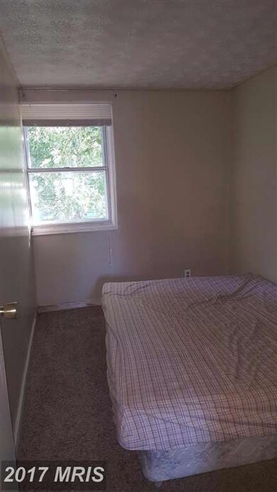 805 Seckel Ct, Halethorpe, MD 21227 - photo 6