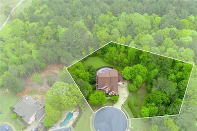 Bird's eye view featuring a view of trees