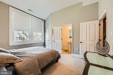 600 S Highland Ave unit A, Baltimore, MD 21224 - photo 5