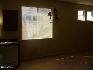 Eat-In Kitchen