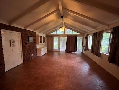 2007 Acker Dr, Albany, GA 31707 - photo 2