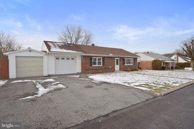 2208 N 18th St, Reading, PA 19604 - photo 2