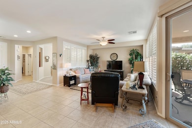 4245 E-008-021-dlb-MLS_Size