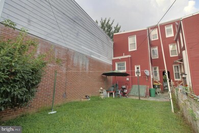 102 Pearl St, Lancaster, PA 17603 - photo 5