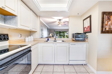 7113 Quail Run Ct W unit 11, Fort Myers, FL 33908 - photo 4