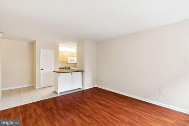 River West Condominiums unit 719, Philadelphia, PA 19103 - photo 6