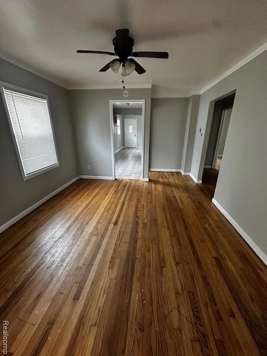 20818 Atlantic Ave, Warren, MI 48091 - photo 3