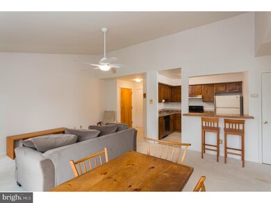 103 Claridge Ct unit 10, Princeton, NJ 08540 - photo 5