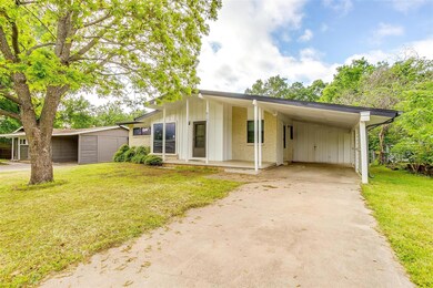 617 Elm St, Hurst, TX 76053 - photo 4