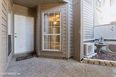 1134 Fromage Cir W, Jacksonville, FL 32225 - photo 7