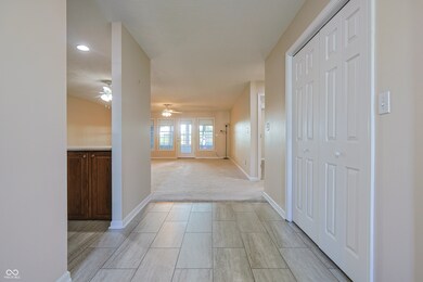 7005 S Stratton Ct, Columbus, IN 47203 - photo 6