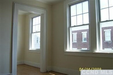 11 S 2nd St unit 5, Hudson, NY 12534 - photo 4