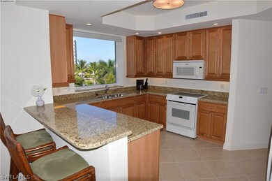 GRANITE TOPS KITCHEN WITH VIEWS!
