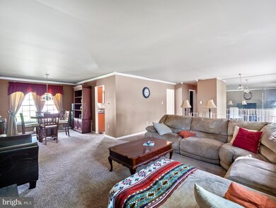 15351 Edgehill Dr, Dumfries, VA 22025 - photo 2