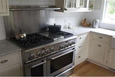 18 Moody Field Rd, Amherst, MA 01002 - photo 7