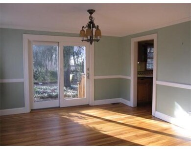 8 Briar Ln, Newtonville, MA 02460 - photo 3