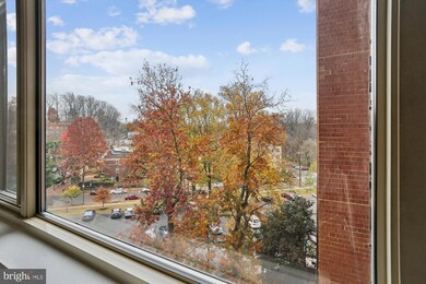 Four Thousand Tunlaw unit 619, Washington, DC 20007 - photo 2