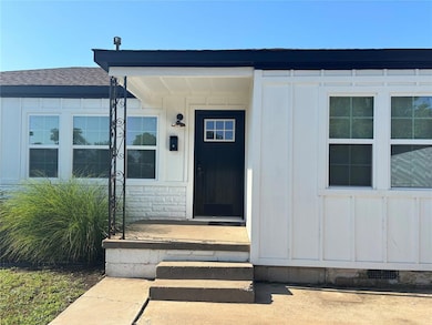 1700 SW 18th St, Oklahoma City, OK 73108 - photo 5