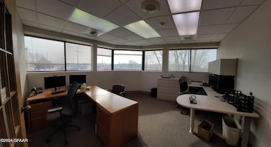 2850 24th Ave S unit 301, Grand Forks, ND 58201 - photo 7