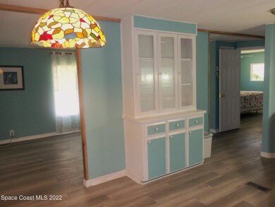 854 Laurel Cir, Sebastian, FL 32976 - photo 4