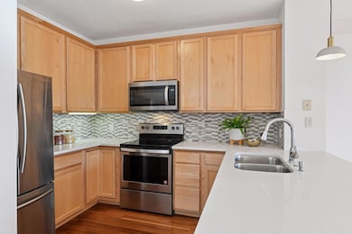 580 N 2nd St unit 300, Minneapolis, MN 55401 - photo 6