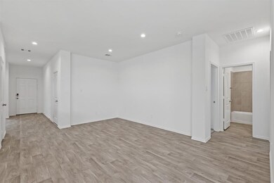 226 Bella Way, Magnolia, TX 77354 - photo 5