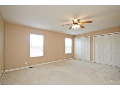 912 Tralee Ct, Gurnee, IL 60031 - photo 7