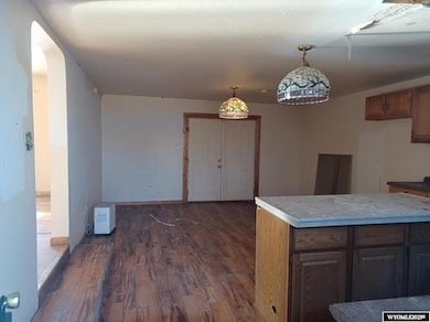 1711 Elk Ave, Casper, WY 82601 - photo 3