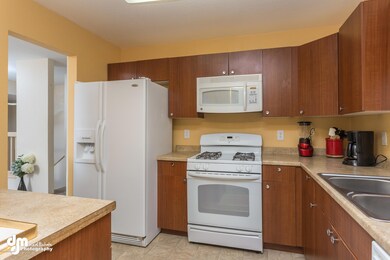 Kitchen 2282-FULL