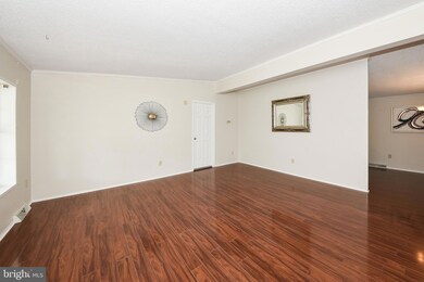 77 Juniper Cir, New Hope, PA 18938 - photo 7